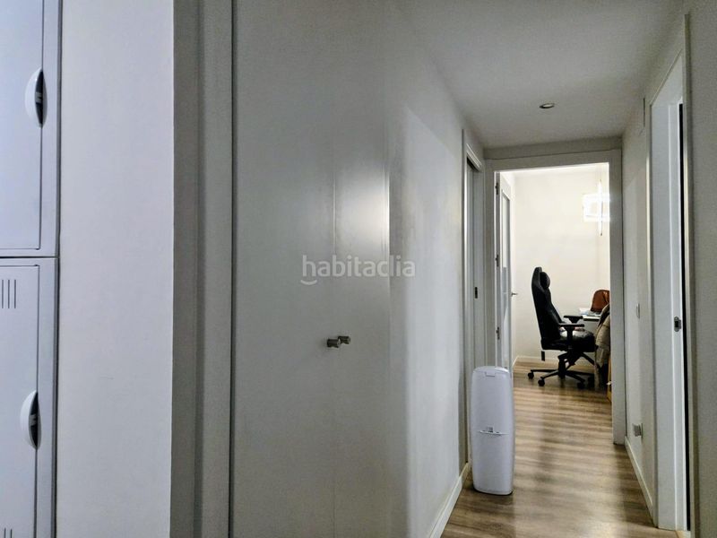 Foto 20f187c8-af53-4931-b521-3c006eaa205d. Pis amb aparcament piscina a Nou Benicalap Valencia