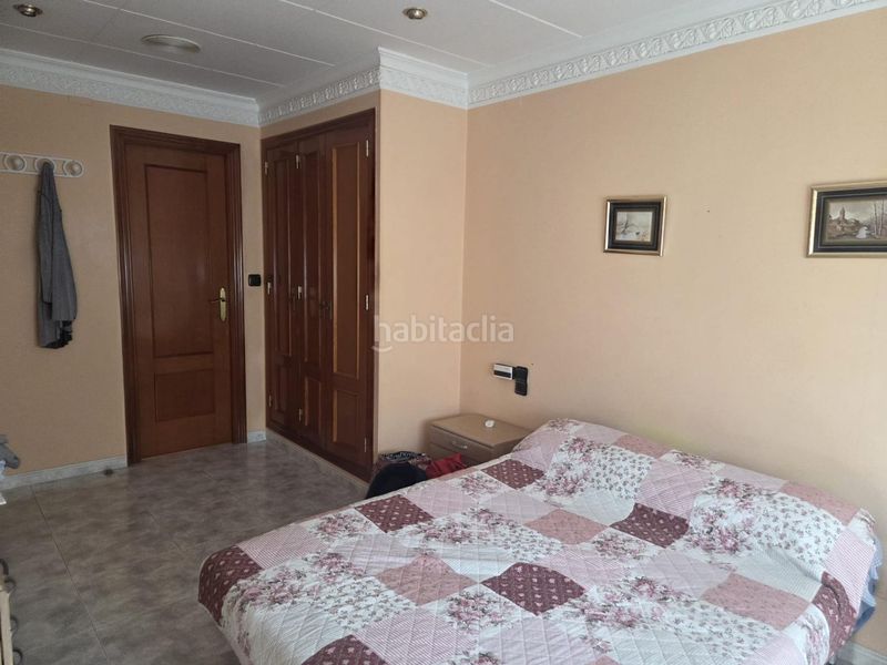 Foto b93945f7-7dca-41bc-8d58-66a4036816dd. Casa adossada amb aparcament a El Perelló Sueca