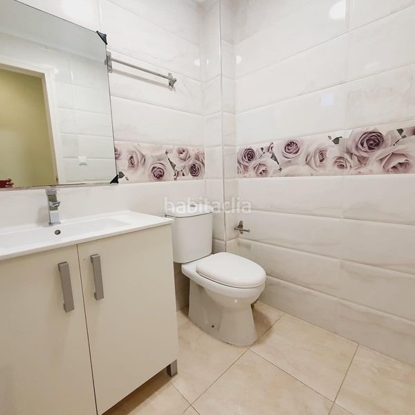 Foto a87a1387-0d0f-4513-9b66-b658f10b33d0. Pis a Las Piscinas Naturales Torrevieja