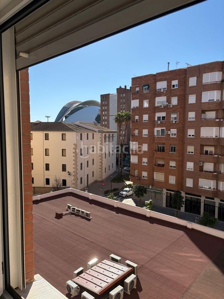 Foto 7bdc75af-4053-4e64-8835-494b97d25238. Pis a Mont Olivet Valencia