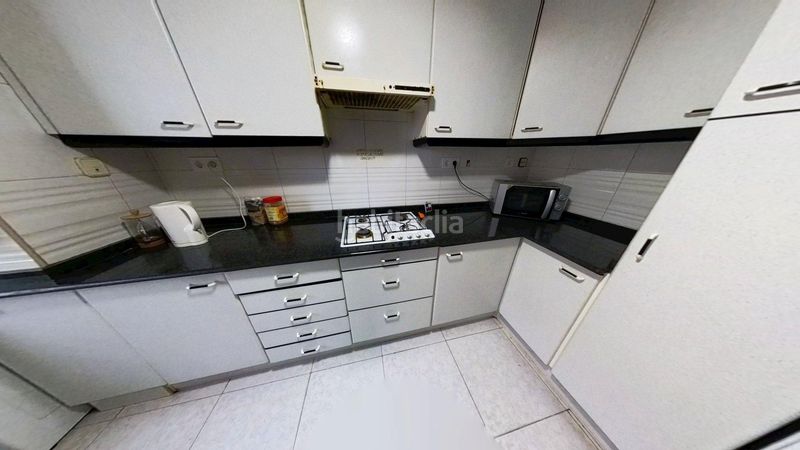 Foto 7b4e9fc6-919f-4536-b2f2-682bdaec38a2. Pis a Ciutat Jardí Valencia