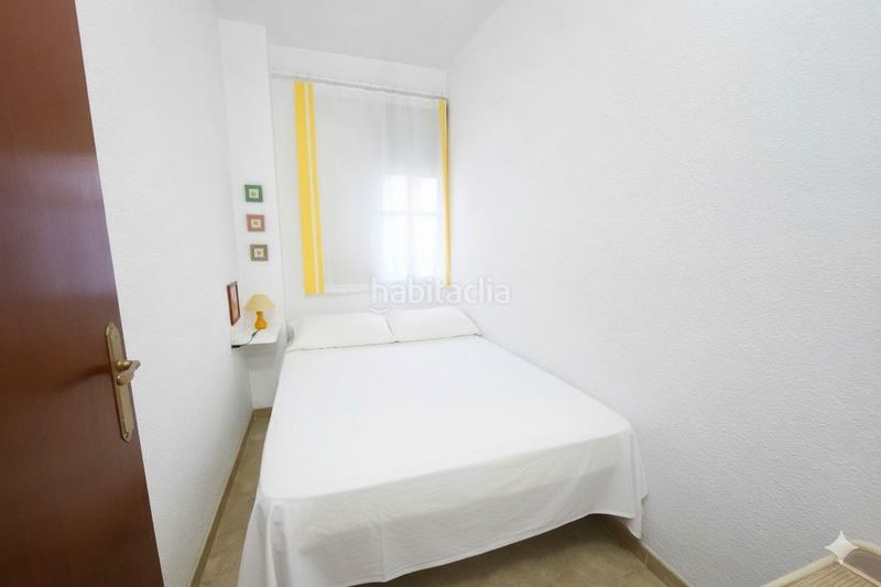 Foto 46c61946-056b-4540-84ff-ea823ab1db32. Pis amb piscina a El Faro Cullera