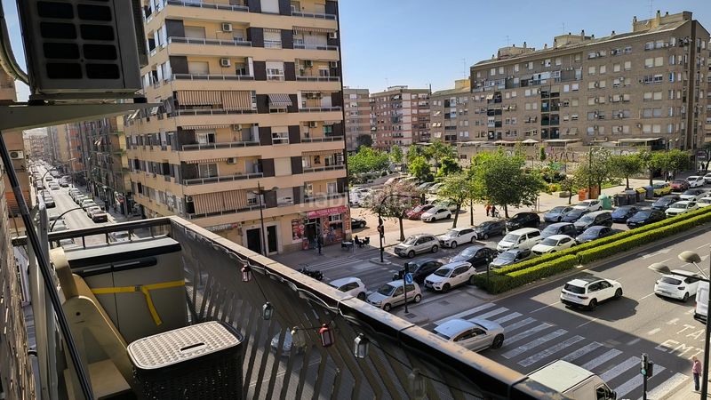 Foto b489bd48-bcf0-4f50-84c4-e8c2d196d1a7. Pis amb aparcament a Torrefiel Valencia