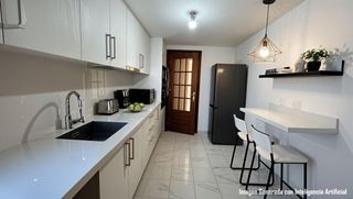 Pis  Plaza del mestre ripoll. Exclusiva vivienda de 144m2, totalmente exterior, con 4 dormitor