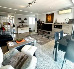 Pis  Calle godofredo ros. Vivienda amplia y reformada junto a la ciudad de las ciencias y