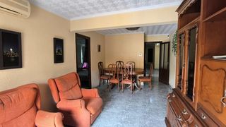 Appartement  Calle de san juan bosco. Piso con ascensor para entrar a vivir en orriols
