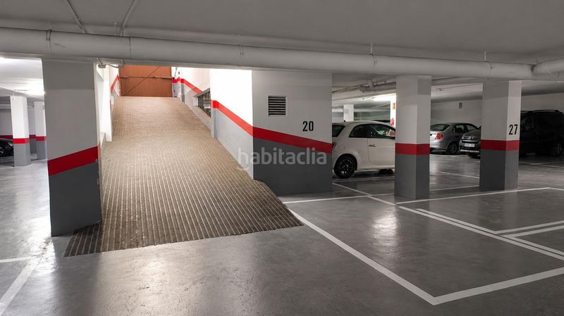 Foto c28709fc-e631-4303-a45b-be483511d0e1. Pis amb aparcament a Torrefiel Valencia