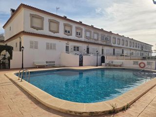 Location Maison  Camino camino pouet. Alquiler de espacioso chalet duplex en el perelló