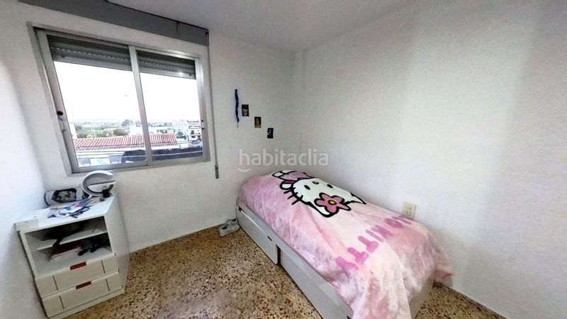 Foto a98787da-0e0c-48e7-90c0-56a2569568d7. Pis amb aparcament a Benifaió