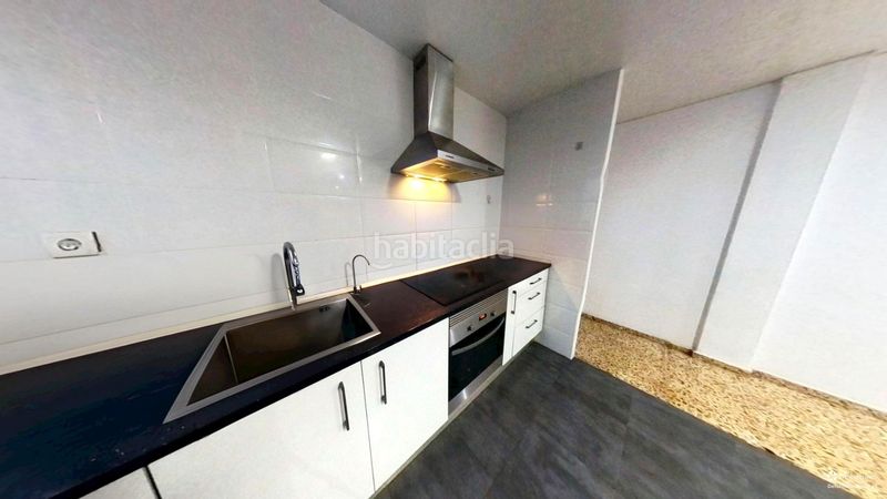 Foto ae352eaa-2023-46c3-ad10-e2582f751841. Pis amb aparcament a Benifaió