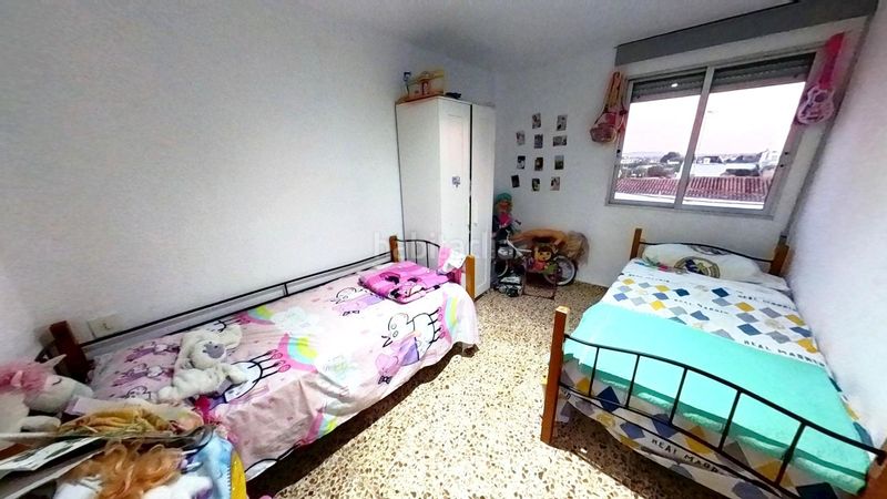 Foto b8db6481-f794-4d13-99a6-5518d32ca241. Pis amb aparcament a Benifaió