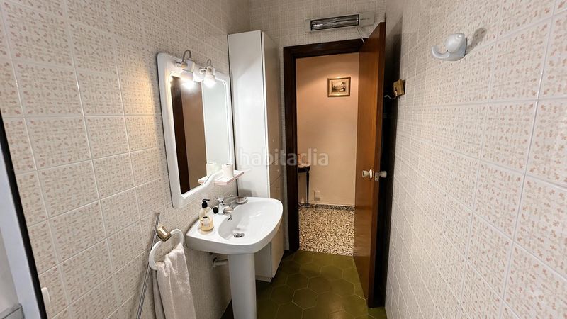 Foto a8446ed8-3f86-48b7-ae1f-e6df63c23d2e. Pis amb aparcament a Barrio Benicalap Valencia