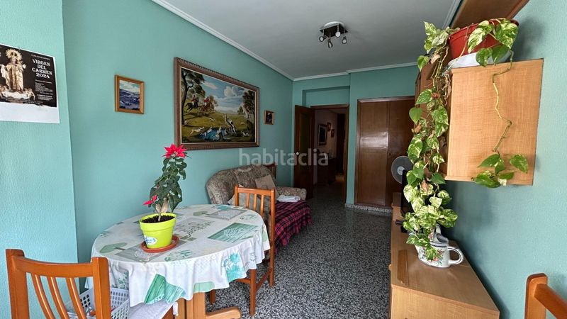 Foto d03c3ede-7b59-4c33-865a-bd9b71bd6e7a. Pis amb aparcament a Barrio Benicalap Valencia
