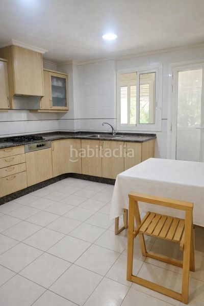 Foto a2192e31-1e9a-47a4-a49e-77e9daa4562d. Pis a Vara de Quart Valencia