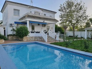 Rent Chalet in Montesol