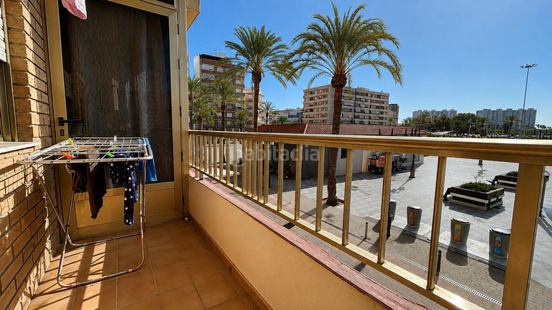 Foto 94b325f3-e95f-4792-823b-e9fd058bfba0. Pis a pueblo de Cullera Cullera