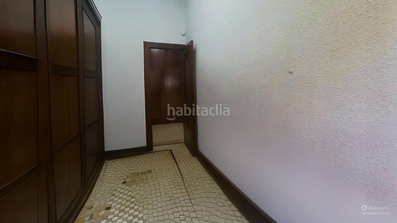 Foto 2778fe6d-5af0-4a0c-8b9f-adb50074c142. Pis a Russafa Valencia