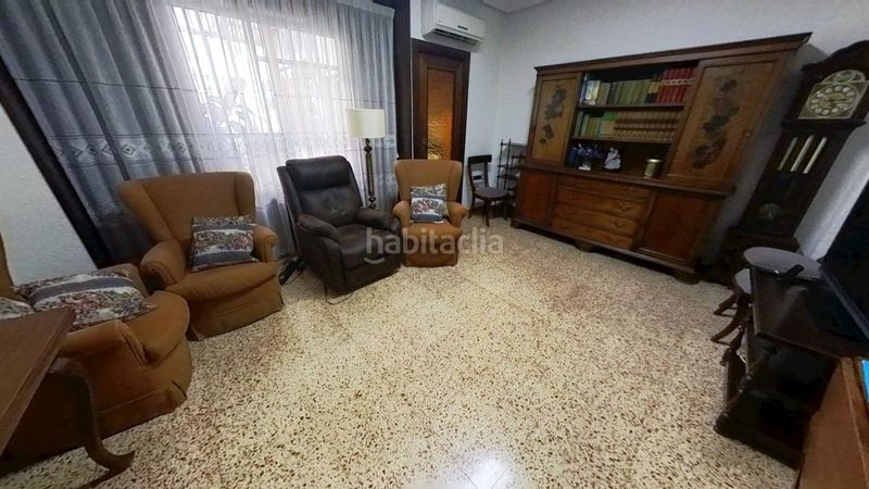 Foto 684980f5-f591-40cf-8e68-dca4c28f5fb6. Pis a Russafa Valencia