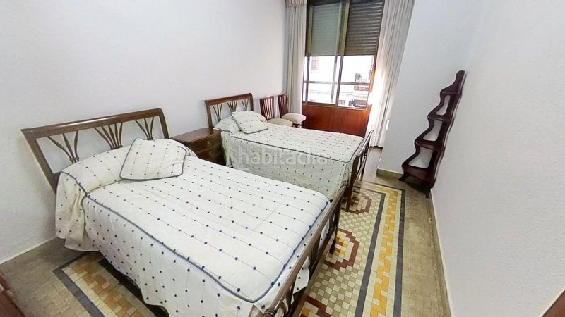 Foto c14aa790-8841-4324-9a54-8455607c489e. Pis a Russafa Valencia