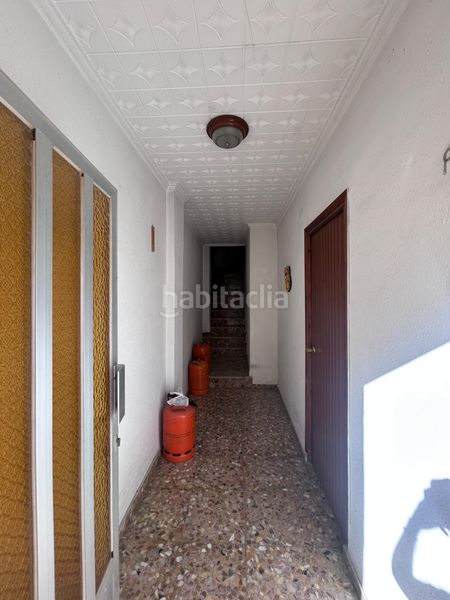 Foto 52c61534-6f27-4ad7-ab50-dd0f1568fbd7. Casa amb aparcament a Camporrobles