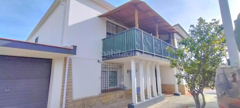 Foto 94bc2903-3d35-4aa8-856e-35594d636f6a. Xalet amb calefacció aparcament a Barenys Salou