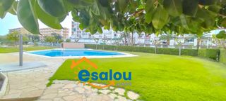 Studio in La Pineda. Estudio se vende! en calle joaquim serra, alquilado y reformado!