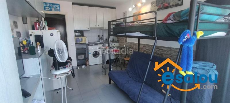Foto 5ead3452-4013-46a9-8f6d-39efcb8aa139. Apartament amb piscina a Mar i Camp - Platja dels Capellans Salou