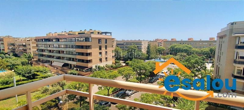 Foto 24da0532-0245-43f9-b505-d8d4fb24caf1. Àtic amb aparcament piscina a Barenys Salou