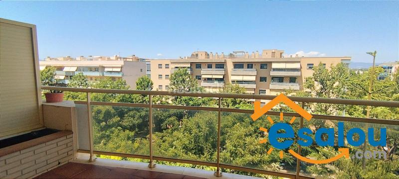 Foto d5b329c8-655e-4d0d-818e-8e2b3d037f43. Àtic amb aparcament piscina a Barenys Salou
