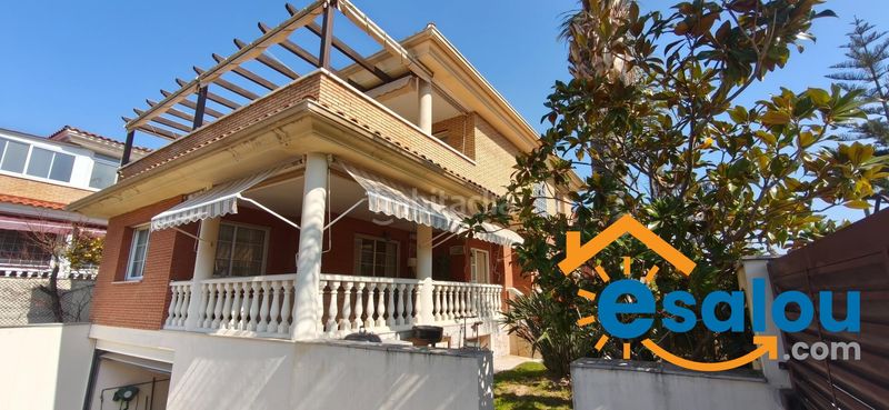 Foto c7dcf13d-78a8-4789-aa3c-2370f92f2b21. Casa amb aparcament a Mas de Clariana Cambrils