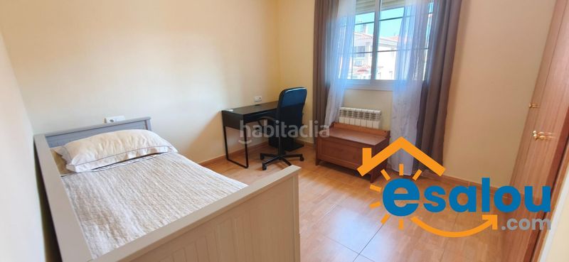 Foto eb8d43cf-e440-4f29-87fc-a99bb29c1267. Casa amb aparcament a Mas de Clariana Cambrils