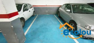 Autoparkplatz in Eixample. Parking en el centro de tarragona ciudad