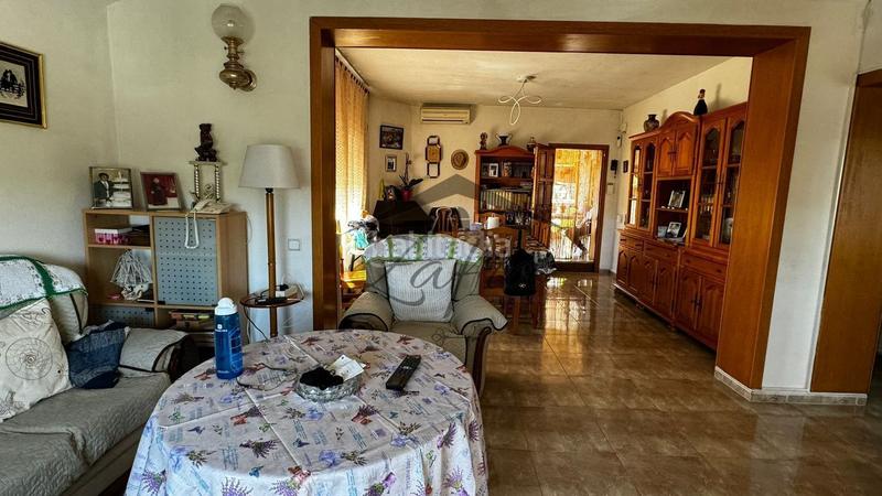 Foto 2a3a7c31-b6e4-48bc-8bcd-21cc5f06fbc5. Chalet avec chauffage parking piscine dans Residencial Park Maçanet de la Selva