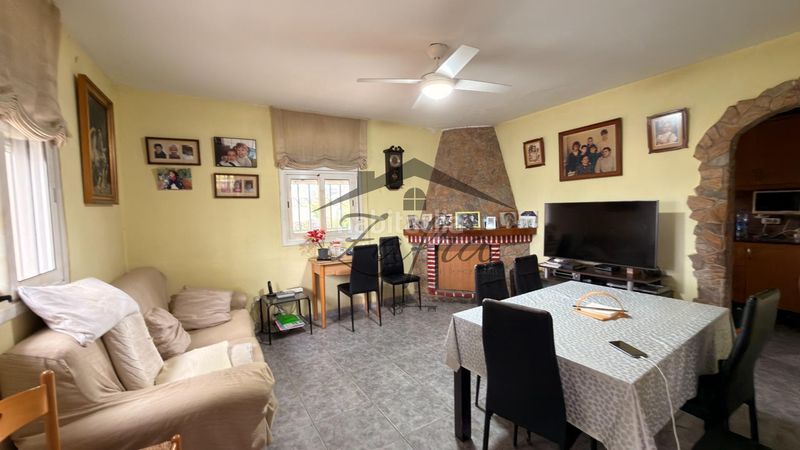 Foto ec0f805e-d3e9-444a-8cd4-e016371ee879. Casa amb calefacció aparcament a La Goba Vidreres