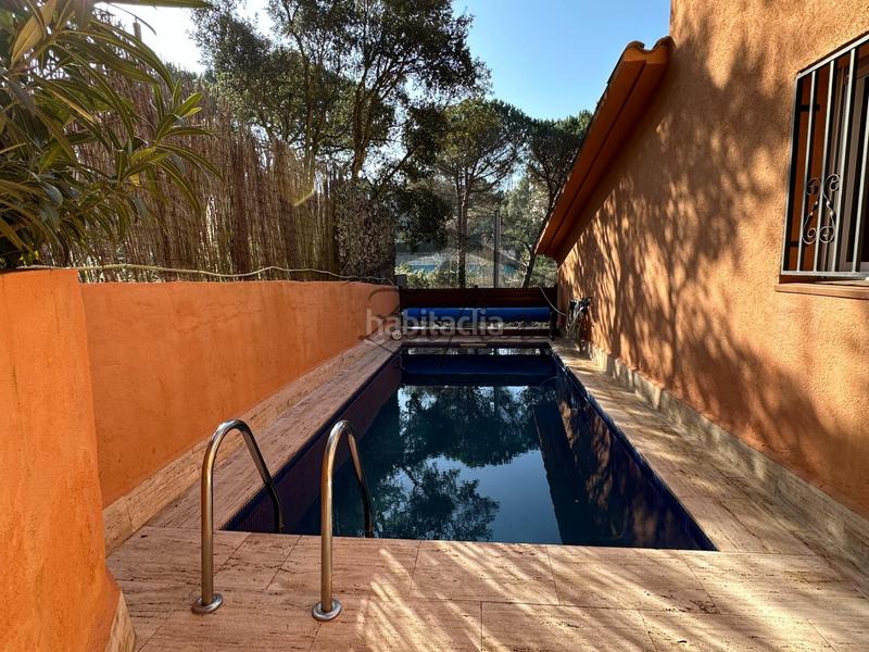 Foto cd7ea599-c3a7-4c92-96e7-4fb07b5daef3. Casa amb calefacció aparcament piscina a Aiguaviva Parc Vidreres