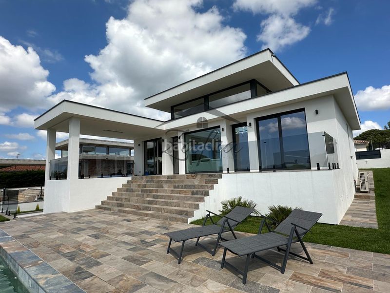 Foto a6b91766-ea1f-46bd-8e2c-b4e480aaff03. Casa amb calefacció aparcament piscina a La Goba Vidreres