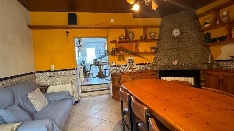 Foto 6c2d0222-87b4-4d83-a055-7b1c4f002cea. Casa pareada masía en vallcanera vivienda en parcela de 1.200 m en Sils