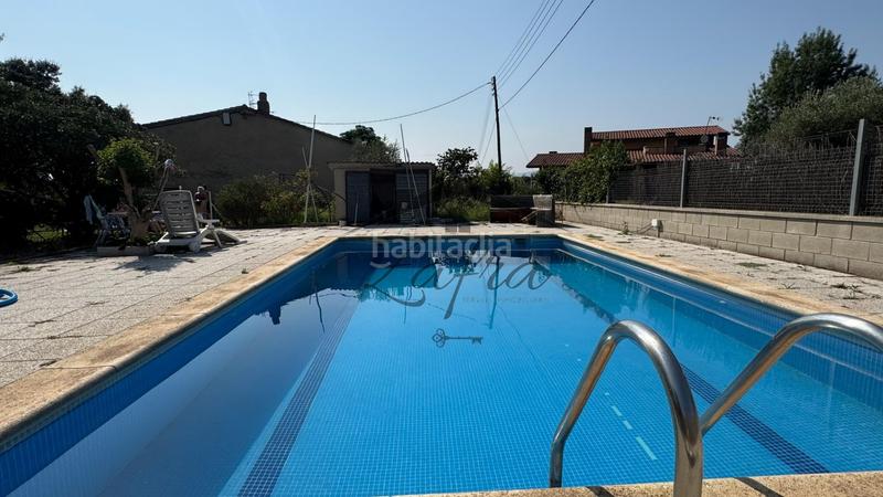 Foto d05cb00a-7671-4f74-81d7-fd8b396063fa. Casa pareada masía en vallcanera vivienda en parcela de 1.200 m en Sils