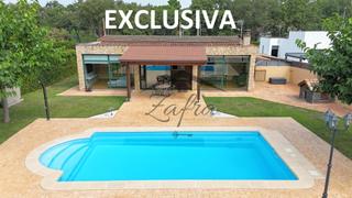 Maison à Caldes de Malavella. Casa exclusiva en una sola planta en la urb. can carbonell