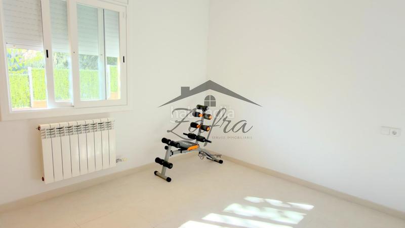 Foto 63ca3a4f-81b5-4672-b6fc-19c53442f599. House with parking pool in Aiguaviva Parc Vidreres