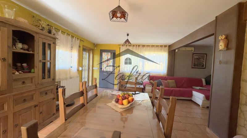 Foto 329fa329-714d-4d84-adb6-f03544646f68. Maison avec chauffage parking dans Residencial Park Maçanet de la Selva