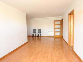 Appartement  Carrer carrer de joan maragall, 5. Piso en venta en sils