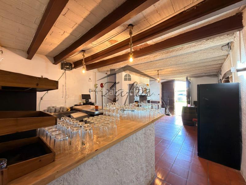 Foto 692955a7-e461-4a13-8c96-eebb8d3f6707. Masía en carrer Sils 6 masia del 1800 en Sils