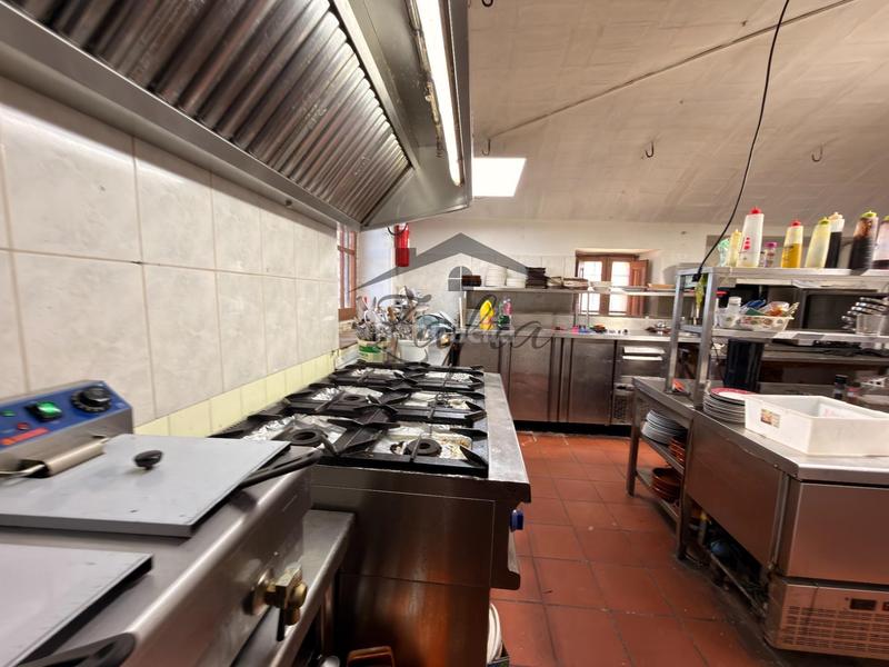 Foto bba4d930-fb43-4911-bff7-e9c409c66482. Masía en carrer Sils 6 masia del 1800 en Sils