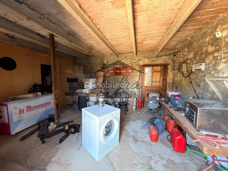 Foto cbc4713a-b0e5-4b11-bf69-88212f3c33ce. Masía en carrer Sils 6 masia del 1800 en Sils