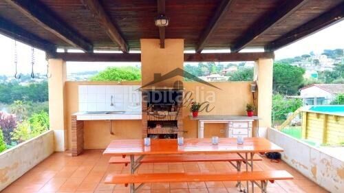Foto 603db787-e9f9-4638-ae70-42988d2d5aa9. Casa amb calefacció piscina a Montbarbat Maçanet de la Selva