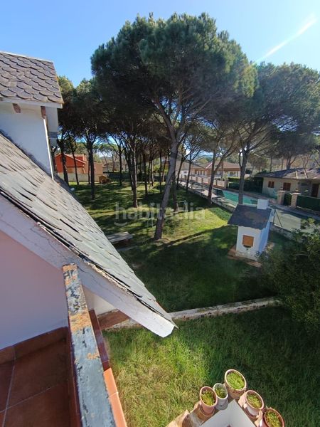 Foto 08e797a5-0b8c-4664-acca-d7d8e53817d6. Casa amb aparcament a Centre Vidreres