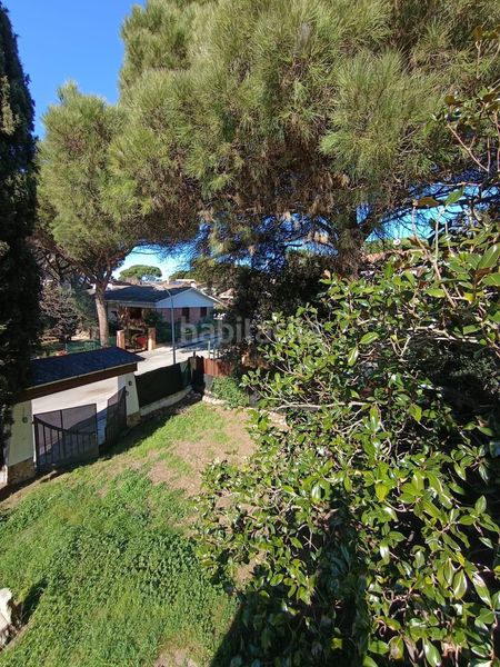 Foto 143c8999-62a2-4769-a041-7681139bf5b9. Casa amb aparcament a Centre Vidreres