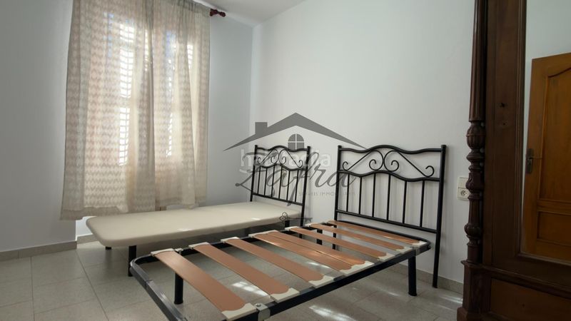 Foto 4fdc5d8a-4666-4480-8fc0-c1e698fb9975. Casa adossada amb calefacció aparcament a Centre Vidreres