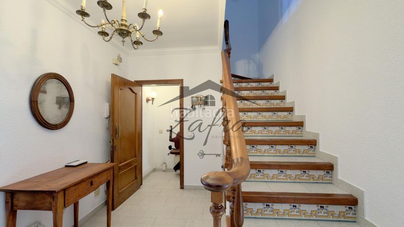 Foto be73fc37-98c3-4590-8b08-53ff8017e3d9. Casa adossada amb calefacció aparcament a Centre Vidreres